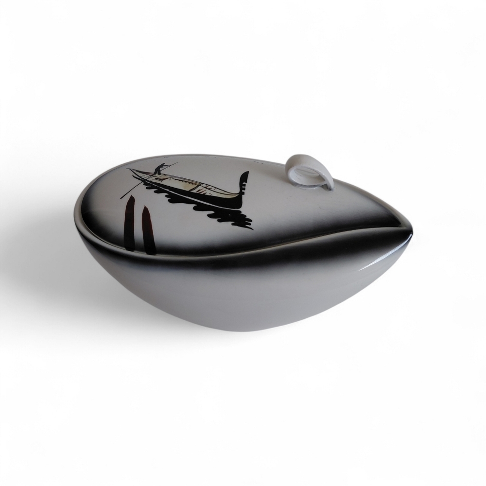 Vintage Rare Wales Made in Japan Porcelain Hand Painted Boat Sea Bowl With Lid